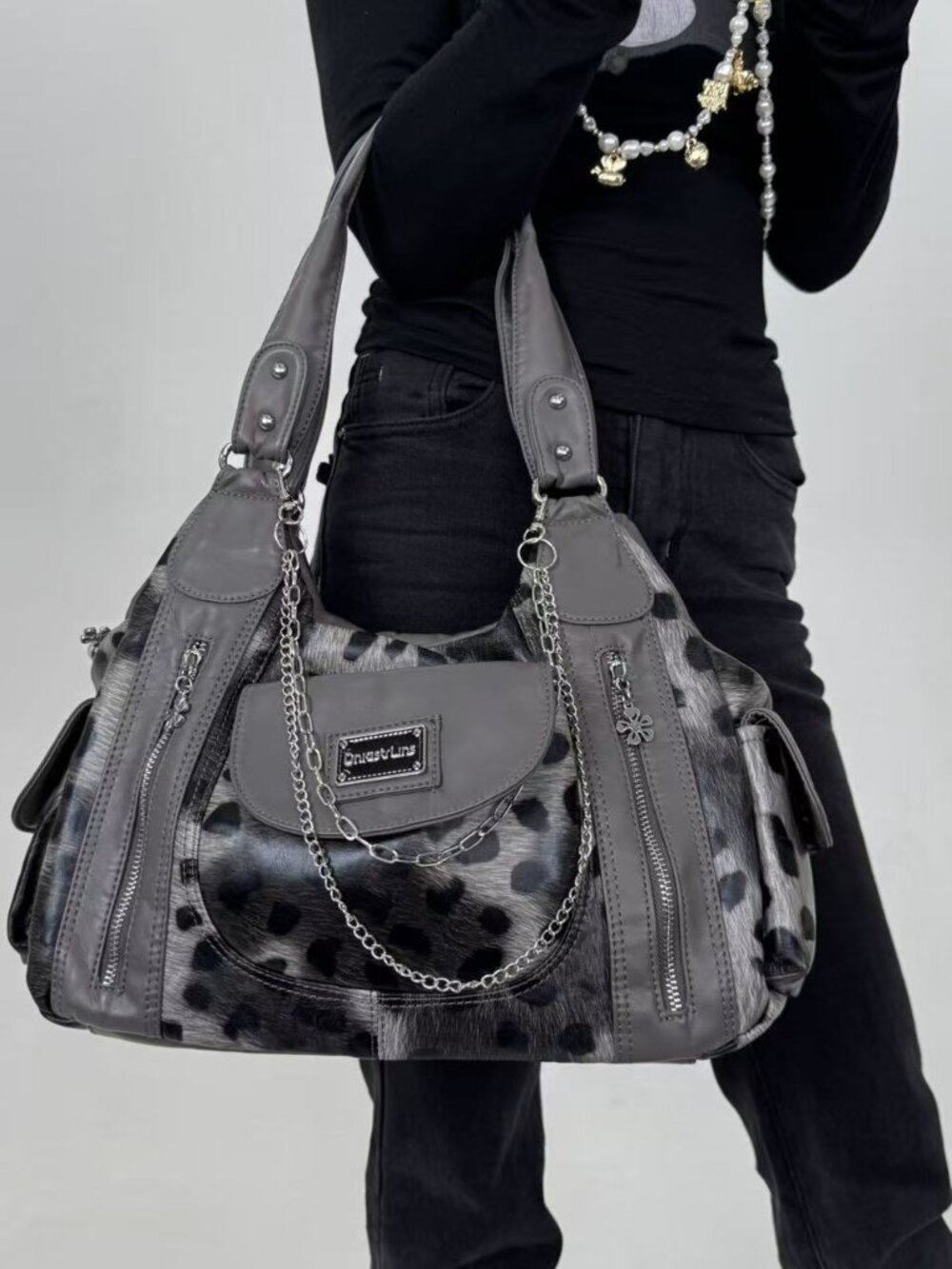 Y2K Leopard Print Faux Fur Hobo Bag | Grunge Gray Animal Pattern Shoulder Tote